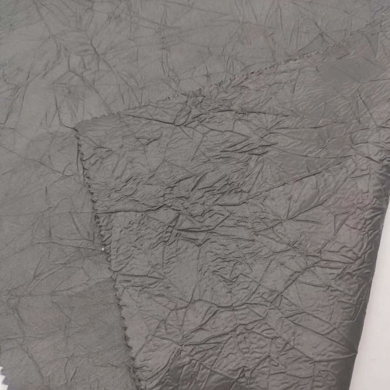 Pd Water Resistant Crinkle Jacket Fabric 47% Nylon 53% Polyester 70D*75D